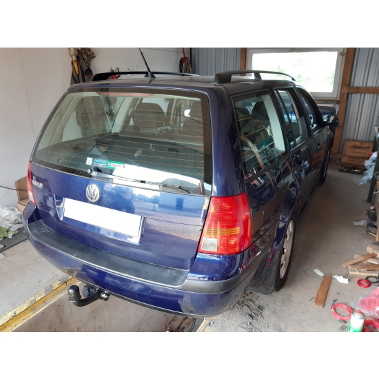 Hak holowniczy <b>Volkswagen Golf IV kombi</b> (08.1999r. - 12.2007r.)